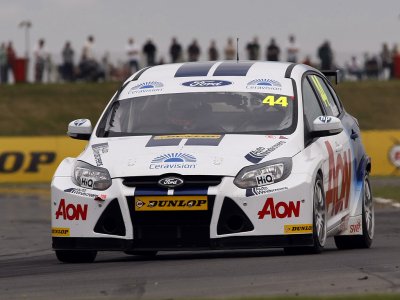 Andy Neate. BTCC Snetterton 2011 (&copy; PSP Images)