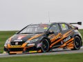 Matt Neal. BTCC 2017 (© PSP Images)