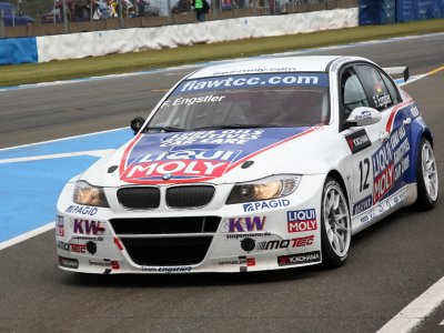 2011 WTCC Donington Park (© PSP Images)