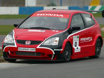 Tom Chilton. 2004 Media day. Donington Park