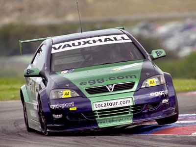 Phil Bennett. 2001 Thruxton  (© PSP Images)