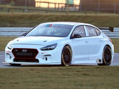 Preseason testing. Snetterton.