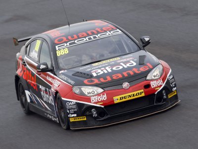 #888 Marc Hynes (GBR). Quantel BiFold Racing. 2014 Snetterton  (© PSP Images)